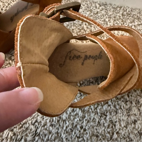 Free People Suede Tan Women's Ankle Clogs - Picture 4 of 6